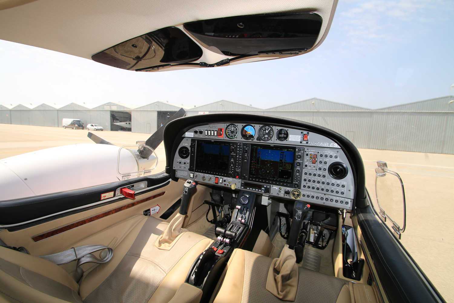 interior view of a diamond da42 aircraft owned by one air at velez aerodrome