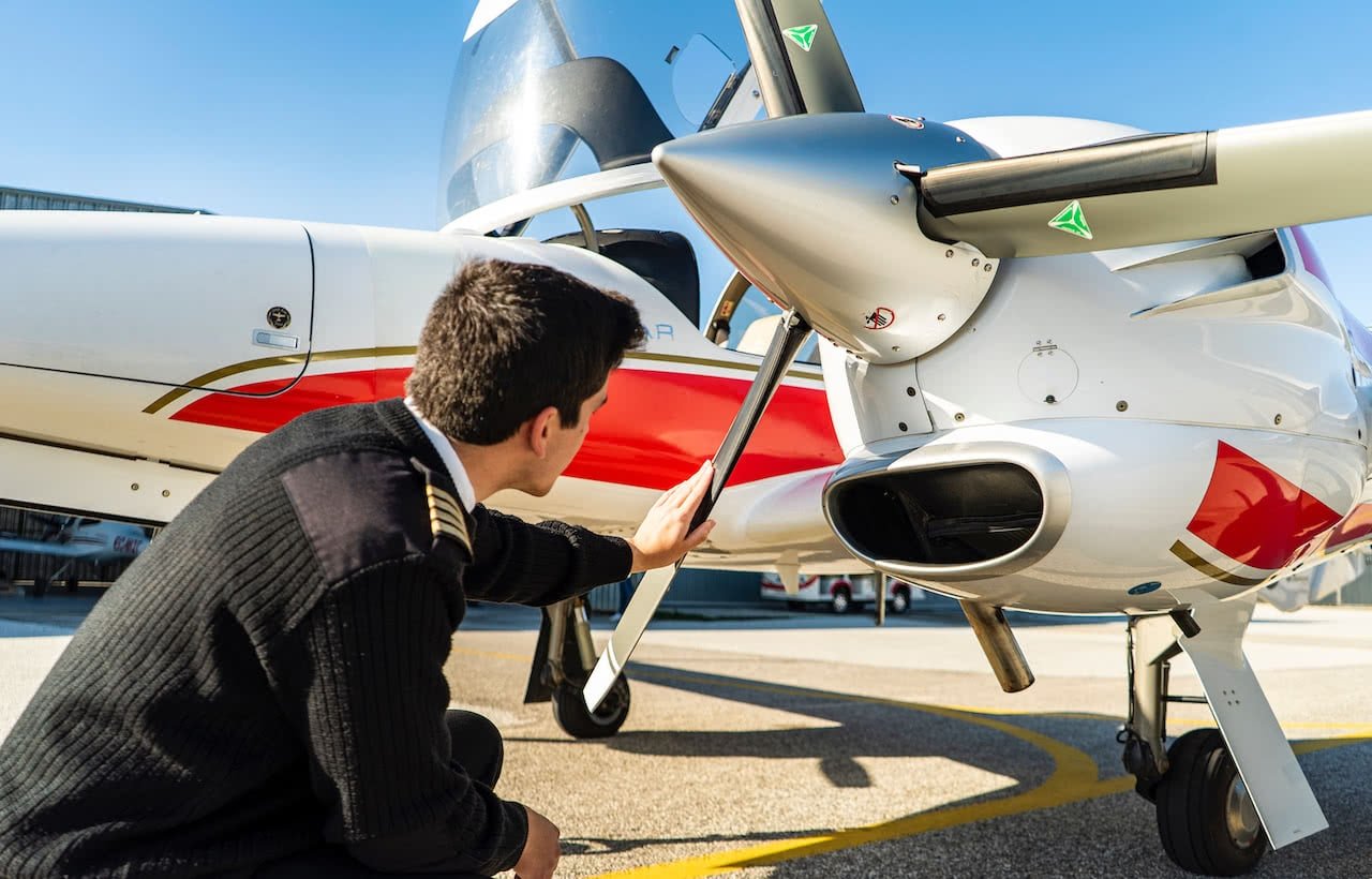 New Flight Simulator to Prep Future 737 Pilots at UNO, News