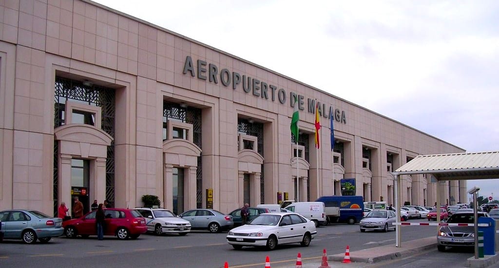 Archive image of Malaga Airport in the 90s.