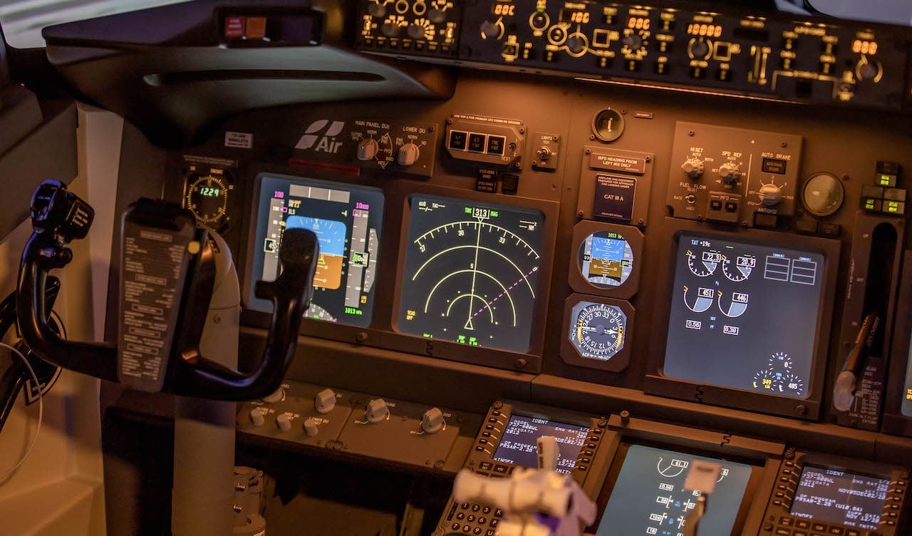 Boeing 737-800NG Flight Simulator Experience