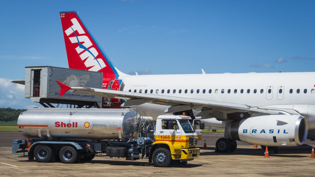 What fuel do aeroplanes use? Grupo One Air