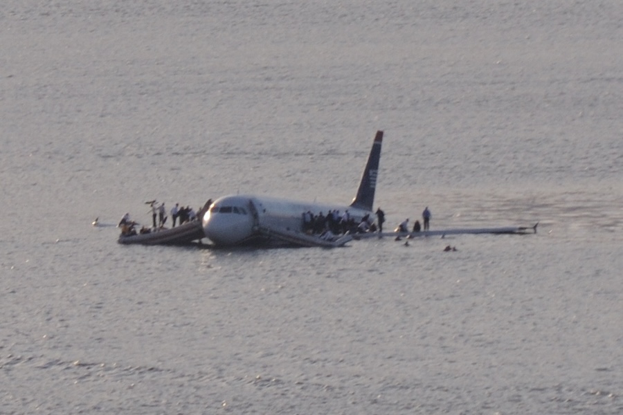 Airbus A320, the airplane that had the accident in Hudson River