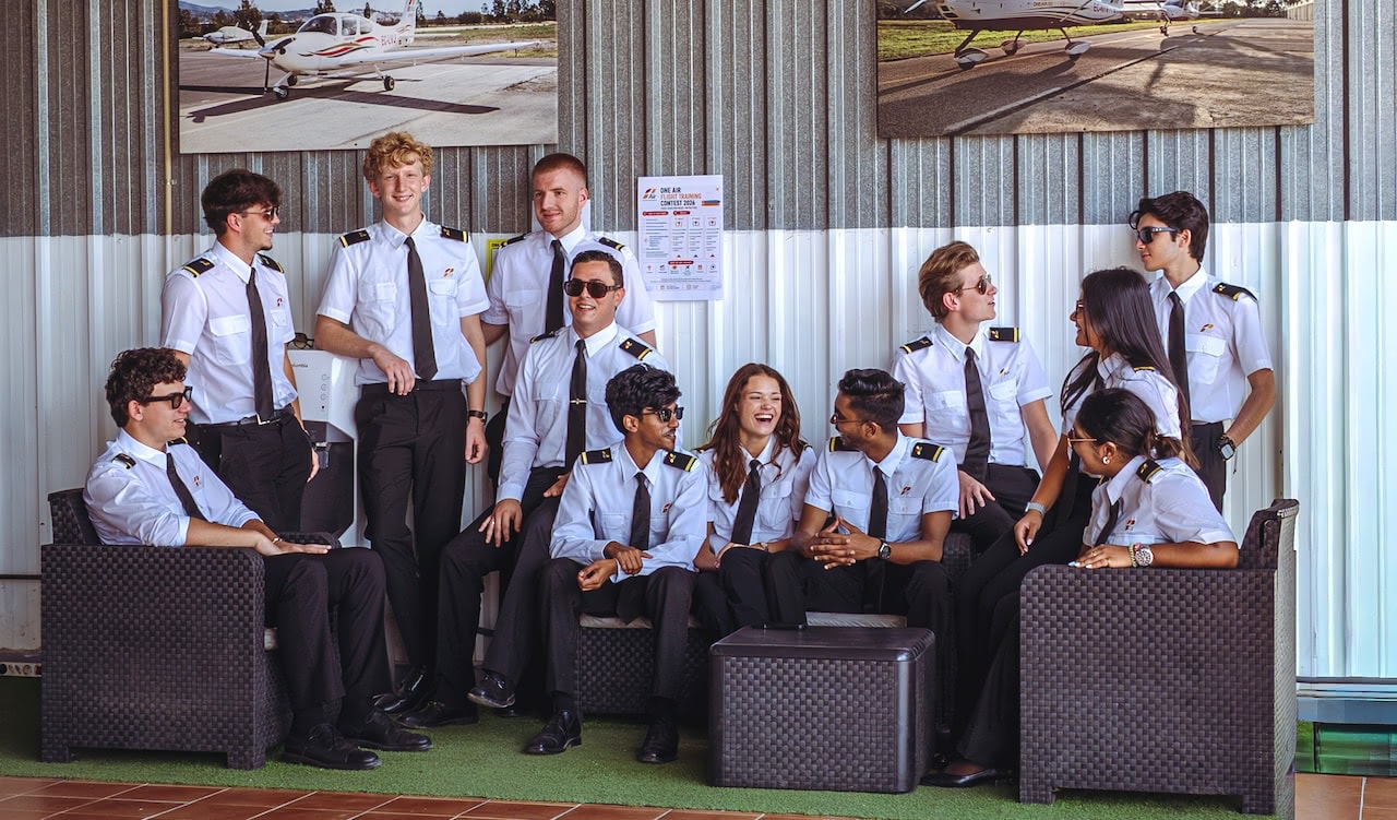 requirements-to-become-a-commercial-pilot