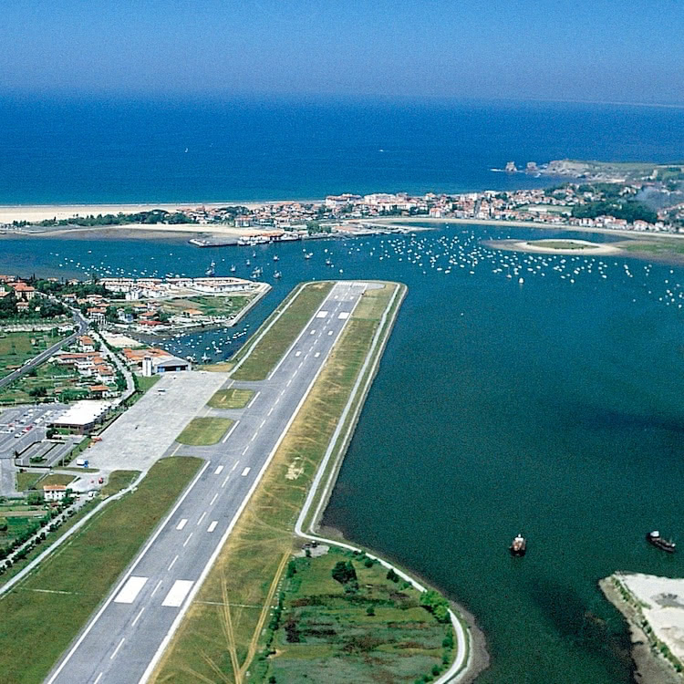 san-sebastian-airport